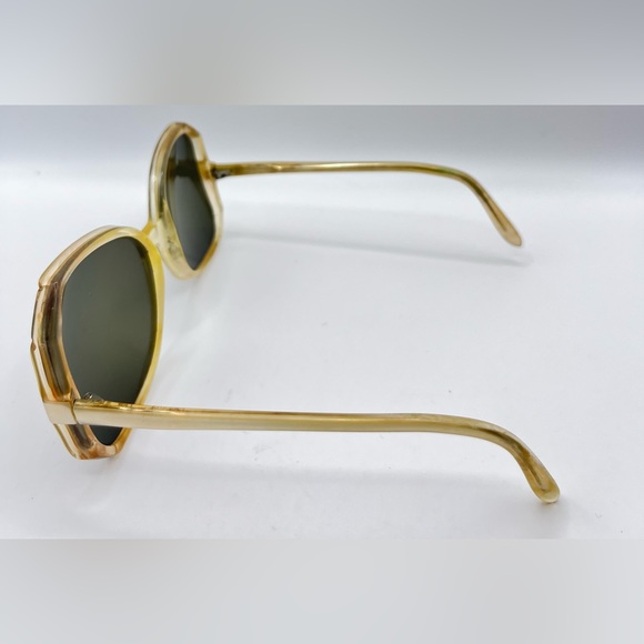 Vintage Tura 616 Beige Oval Sunglasses Frames Only - Picture 5 of 8